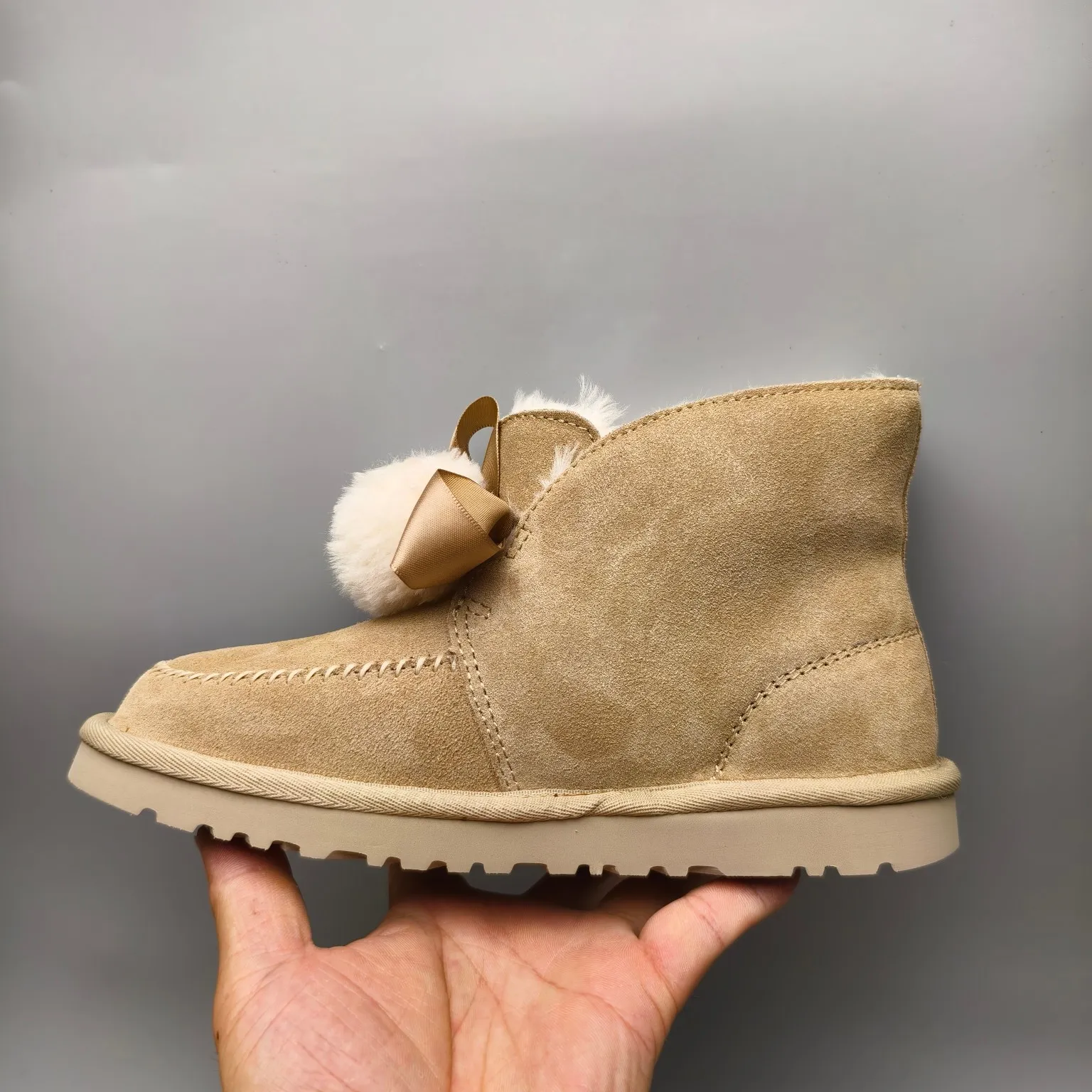 💰560 UGG sheepskin all-in-one snow boots 3517 double fur ball Kailin casual shoes Color: Maroon Sand Matching size: 35-40